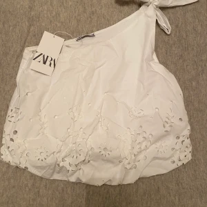 Zara linne - Säljer för använde inte