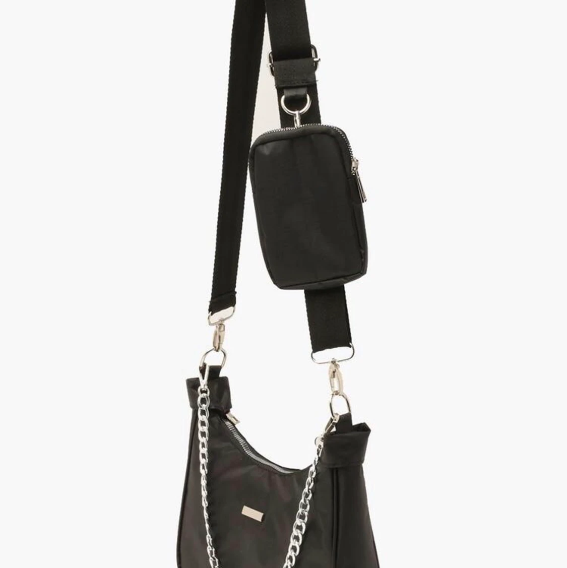 Nylon väska från boohoo - 90