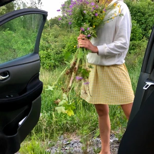 Rutig sommarklänning  - Gullig klänning i gul, rutigt mönster! Från HM i storlek 36, knappt använd⚡️☀️