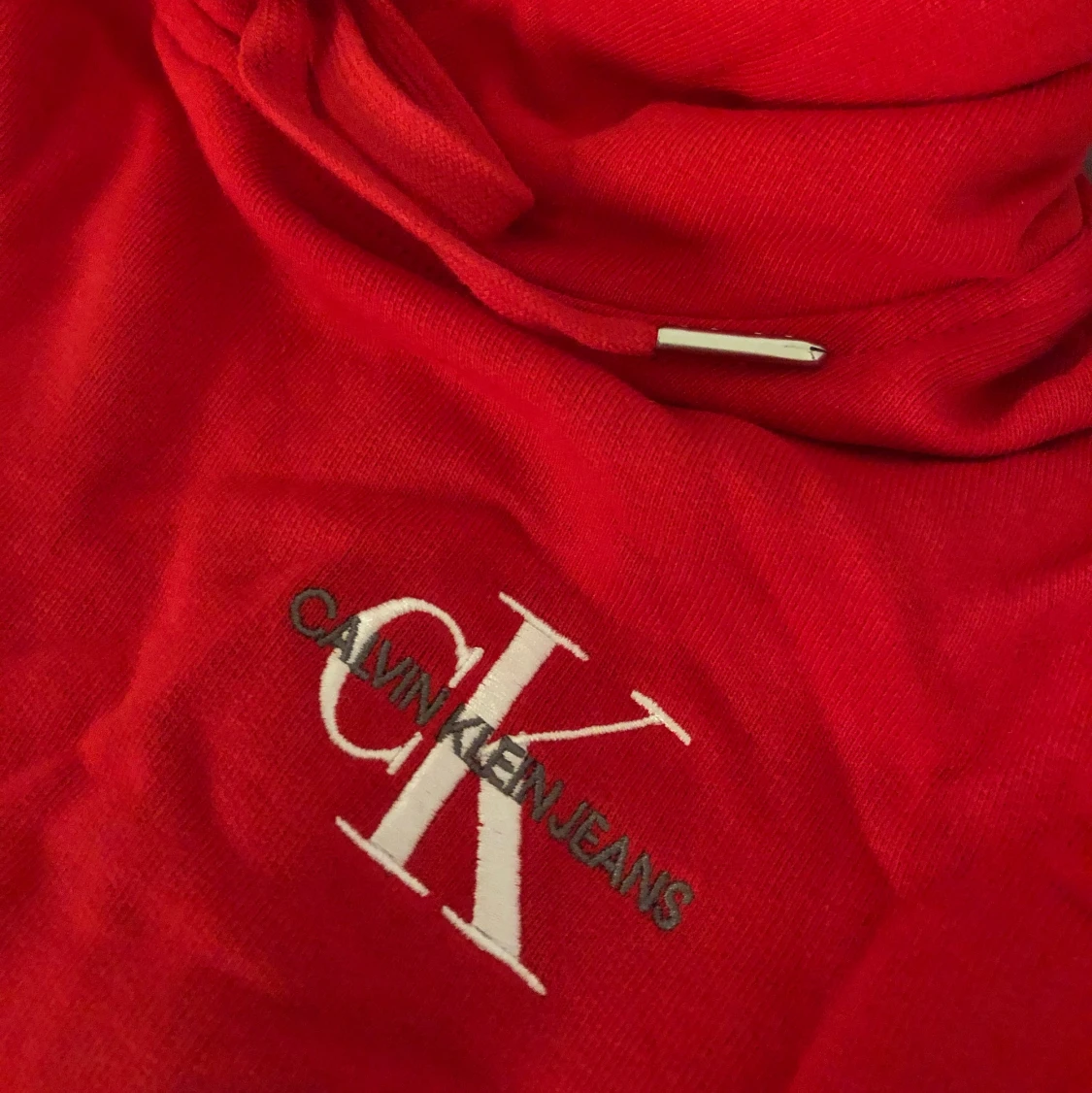 Croppad Calvin Klein Hoodie - 90