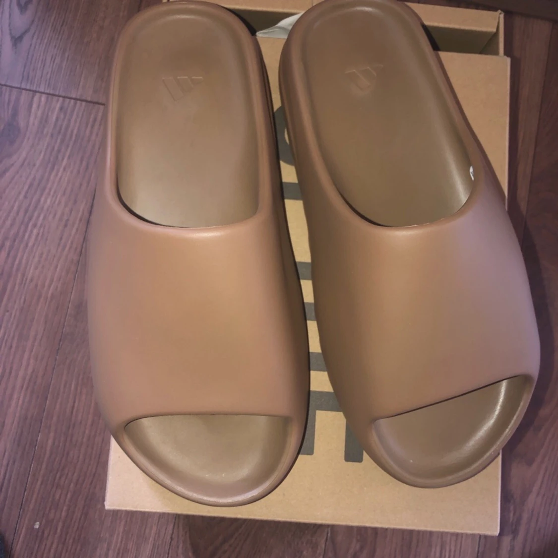 Yeezy Slide Core - 90