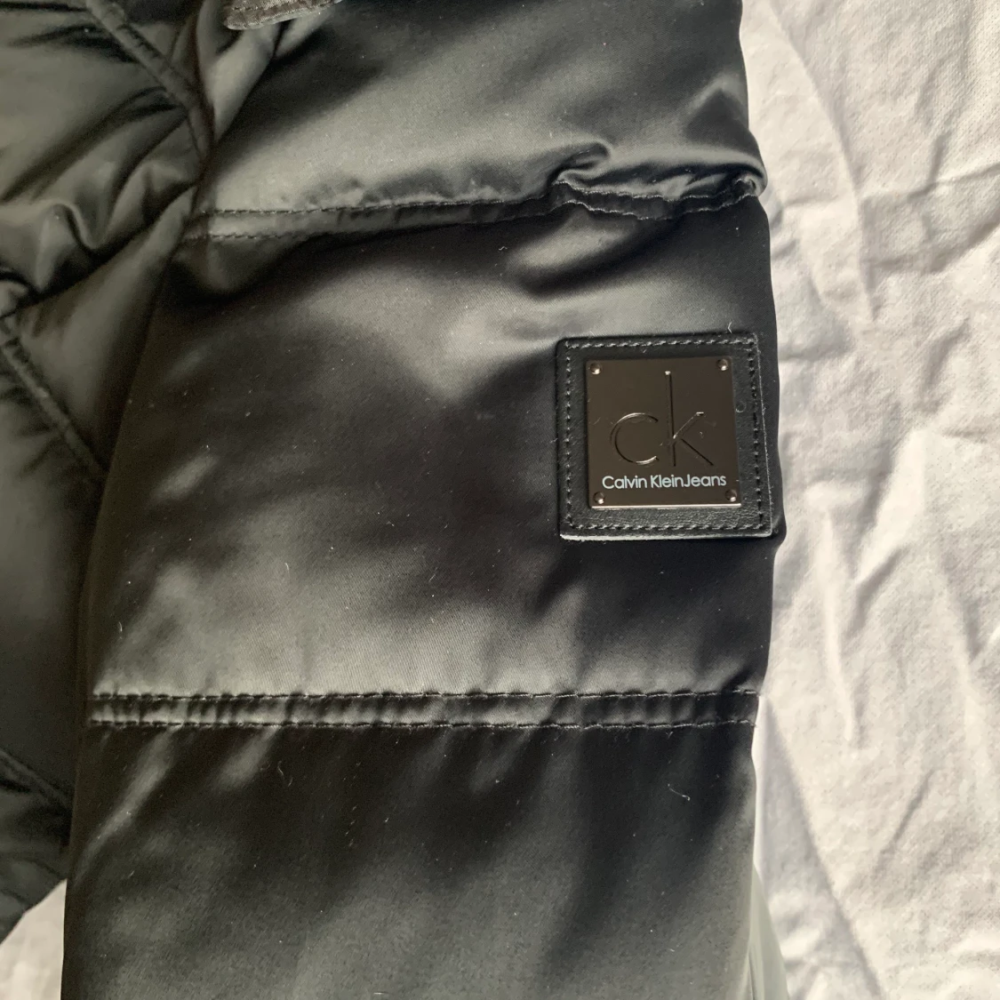 Calvin Klein dunjacka - 90