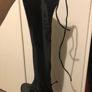 Knä höga Stövlar  - Storlek 39 helt nya 