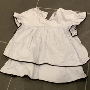 Jättefin ljusblå topp från Zara - Topp från Zara i storlek XS! Super skick! 