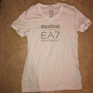  - Använd fåtal gånger  Frakt tillkommer Kan mötas upp