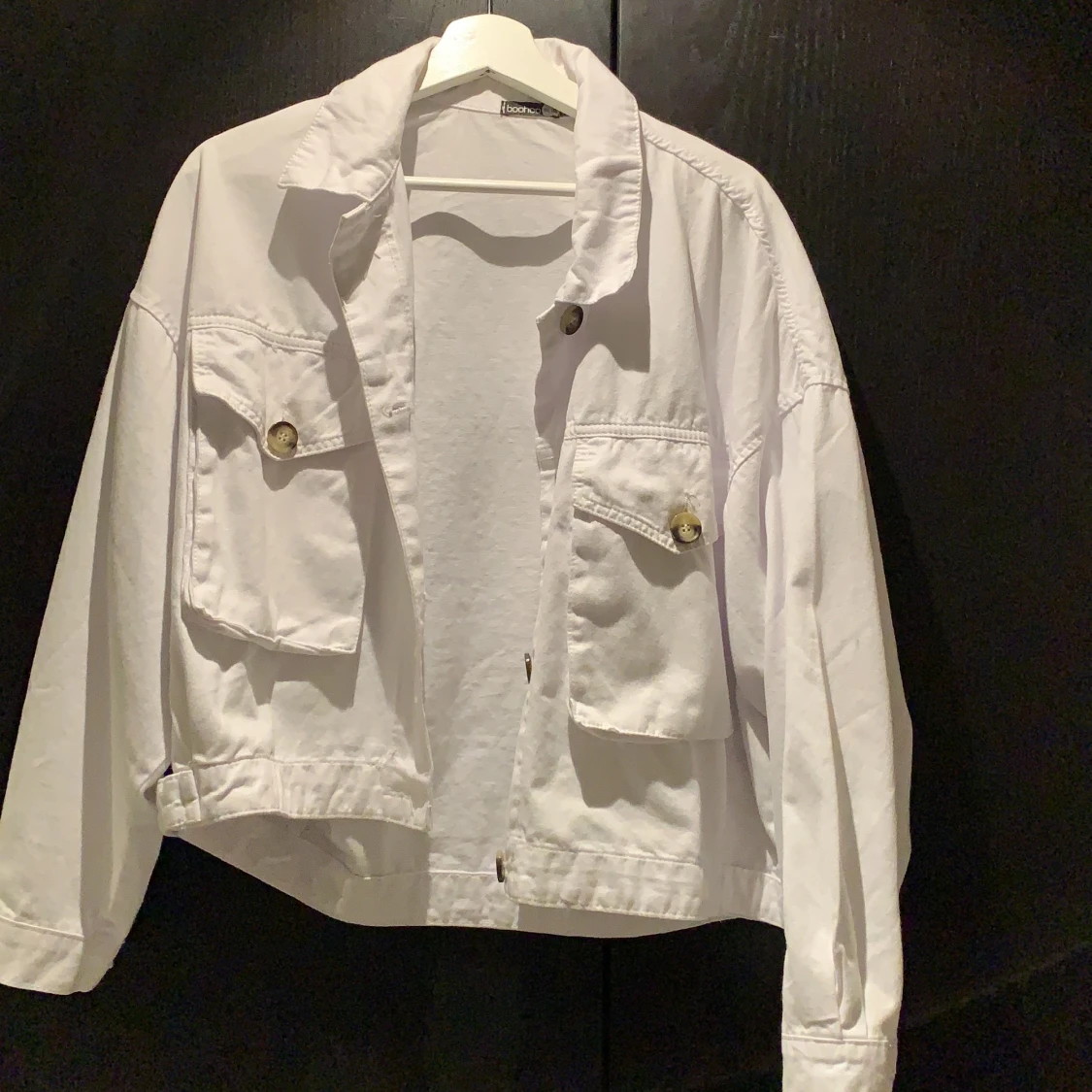 En vit jeans jacka - 91