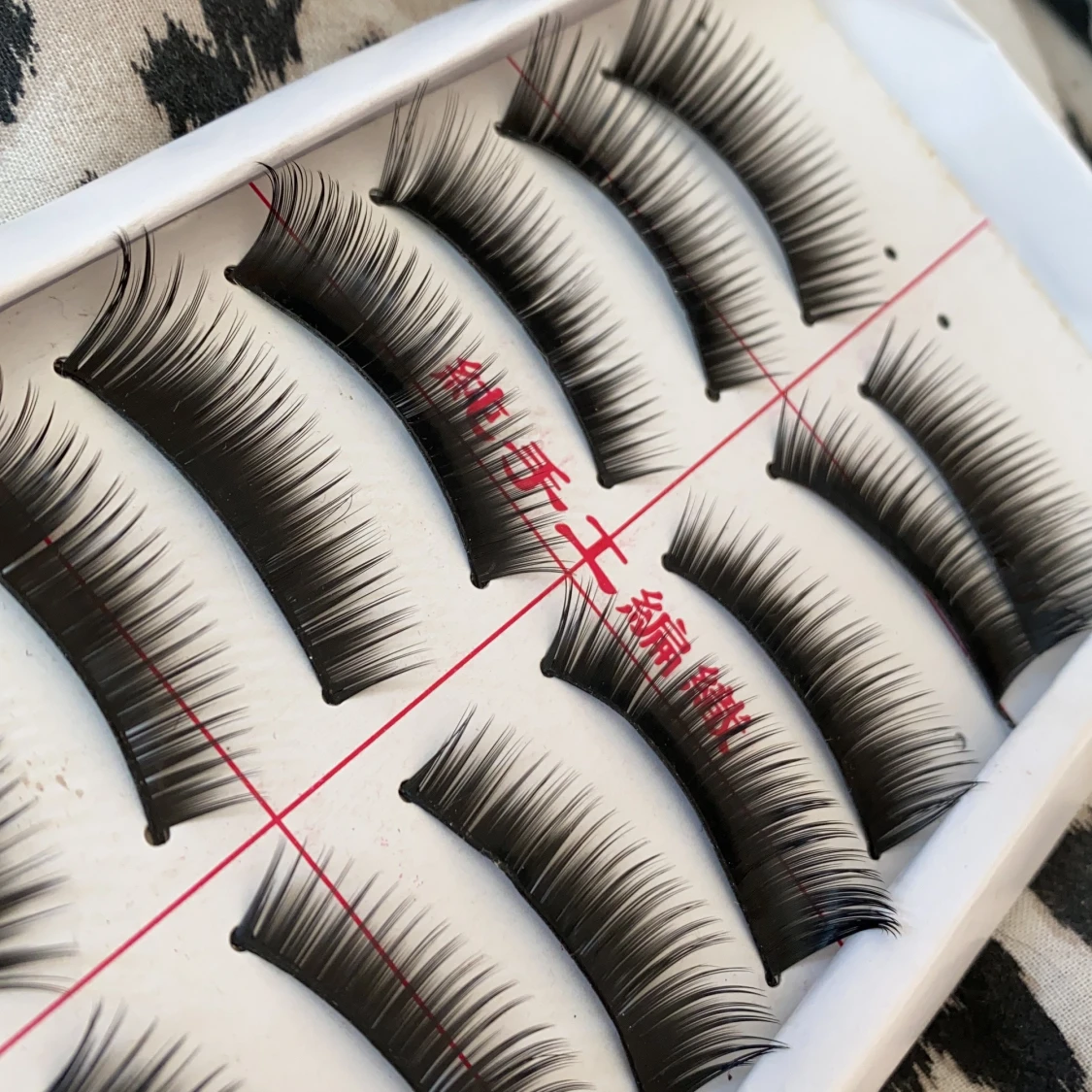 Fransar köpta i kina. 9 par totalt. Oanvända - 90