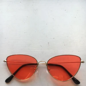  - Superballa solglasögon. Köparen står för frakt💓