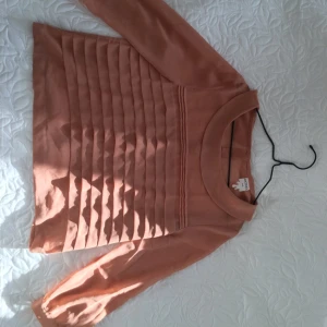  - Blouse from monki with cute buttons down the back 