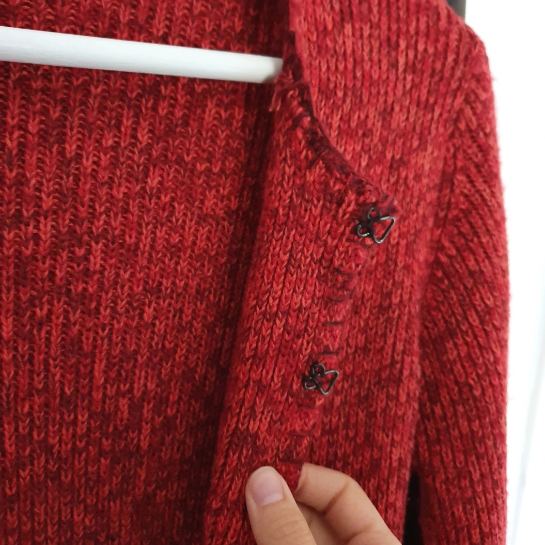 Röd ullkofta  - 91