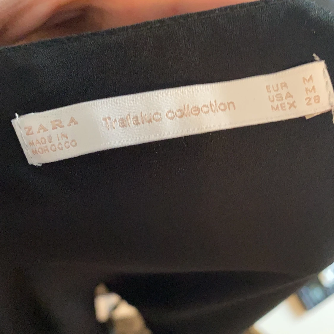 Svart wrap blus från zara strl M - 91