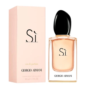 Sì - Parfymen Si från Giorgio Armani (50ml). Ca 3/4 kvar. Nypris: 915kr🤍