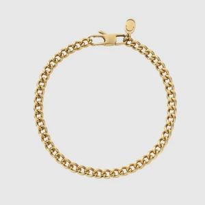 Figaro armband guldplaterad 18k - Classic figaro style bracelet. 19cm 18k goldplated, water/heat/sweat resistant, no discolouring, brand new, nypris 300 kan gå ner lite med priset vid snabbaffär