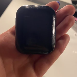 Airpod skal - Airpod skal från Fyndiq i nyskick! Lätt att ta på och av. Pris kan diskuteras!