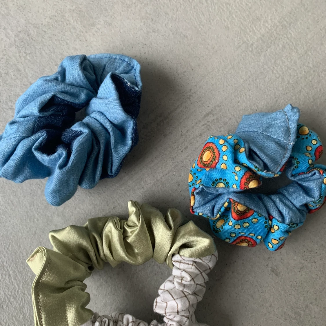 Scrunchies, flera tyger - 90