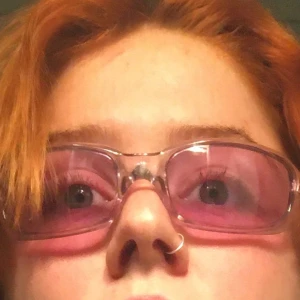 ROSA DRÖMMIGA GLAJJOR💕💕💕💕 - Älskat dessa i massa år och fester och nu hoppas jag någon annan dansar vidare med dem!