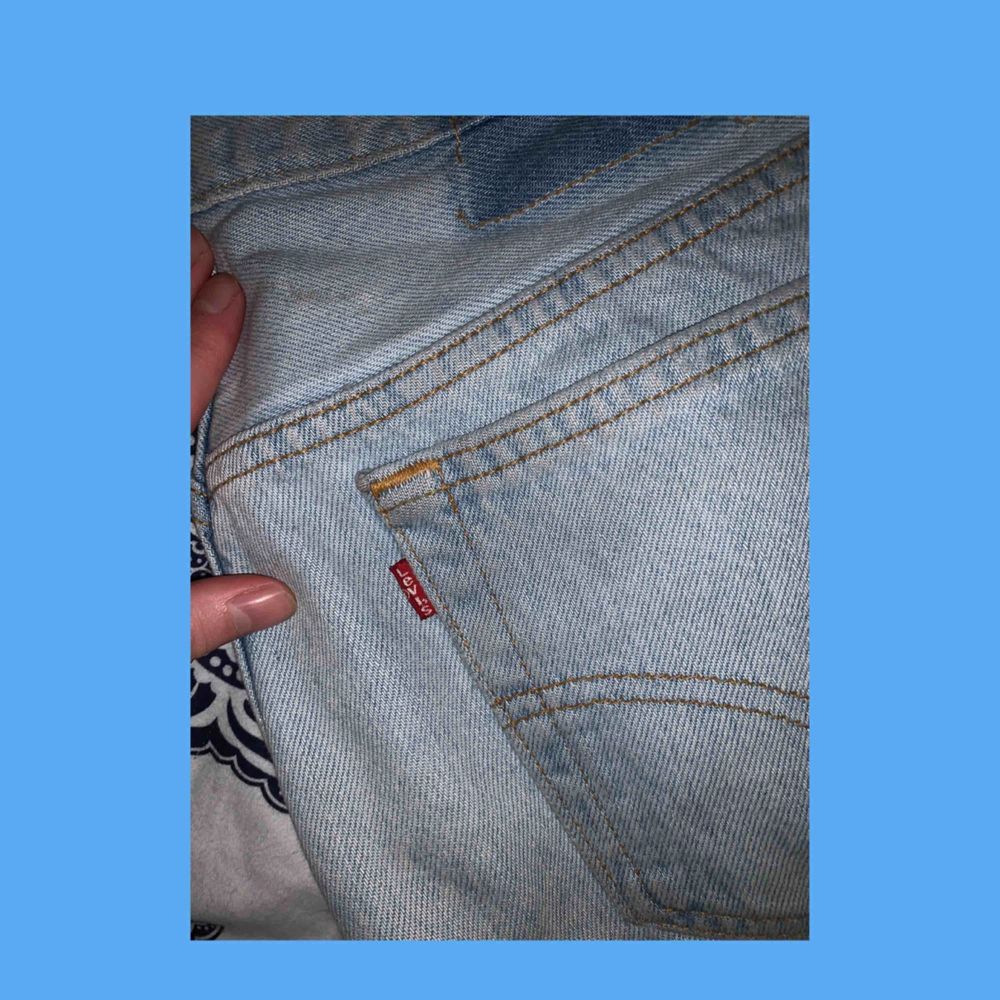 Sjukt snygga vintage Levis jeans knappt använda, rak modell . Jeans & Byxor.
