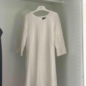  - Jättefin klänning från Kappahl, knappt använd, strl 145/152 men skulle säga att den passar xs/s 