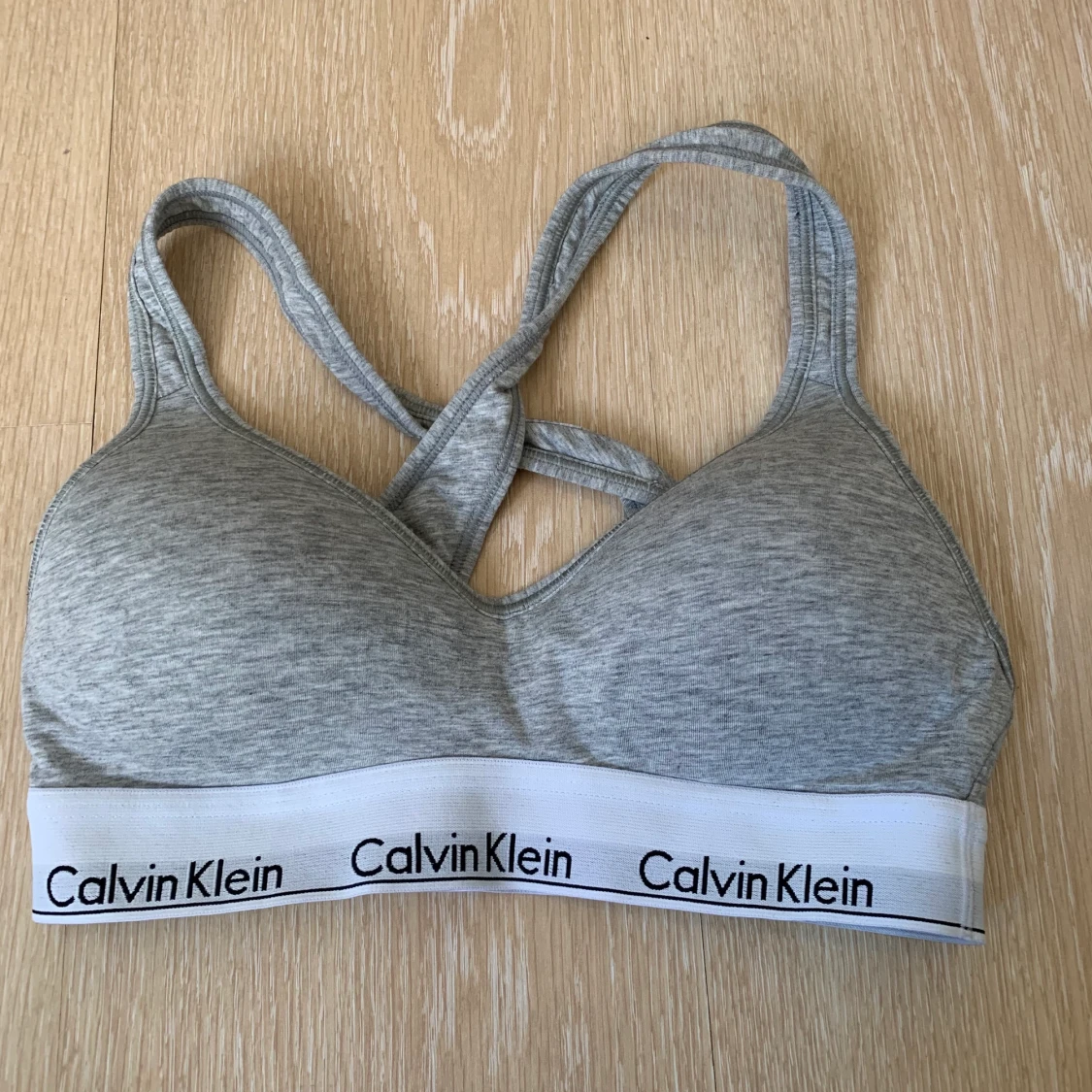 Calvin Klein Topp