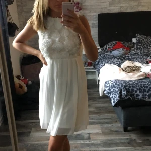 klänning  - fin klänning 🦋🦋