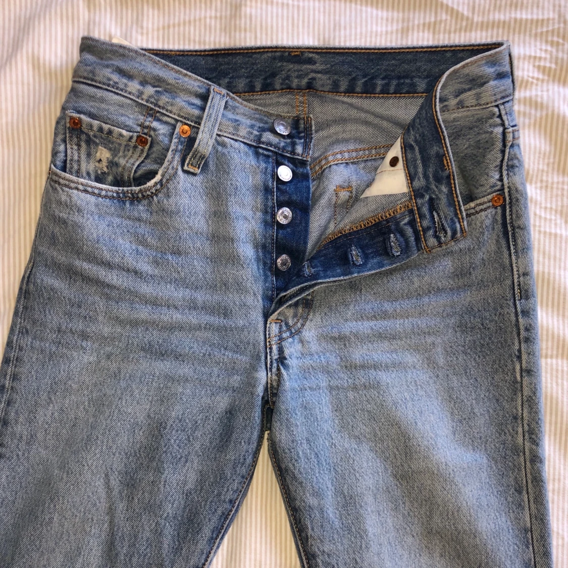 Levi’s jeans - 91