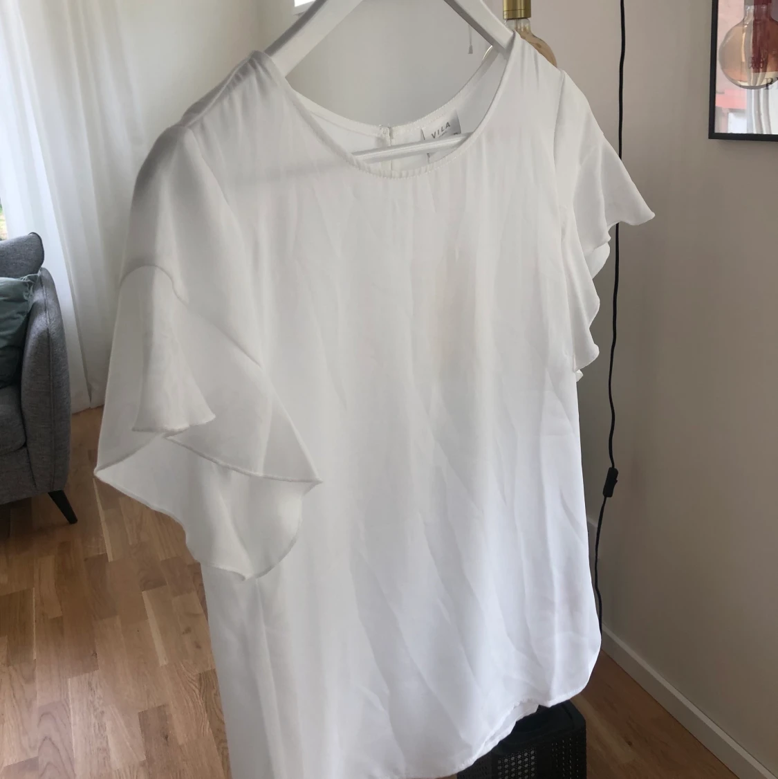 Blus, oanvänd  - 90