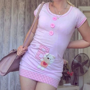 Söt exklusiv klänning  - Söt kawaii inspirerad klänning med ficka där fram💕