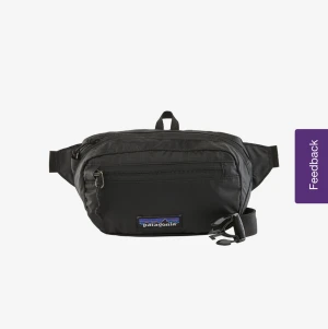 magväska från Patagonia - skitcool och praktisk magväska från patagonia! väldigt liten, men man får plats med mer än vad man tror. den är ”ihopfällbar” och det går även att justera bandet ☺️ möts i västerås, annars står du för frakt!