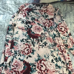  - Tunika från Gina tricot