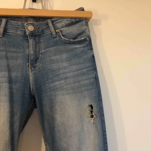  - Super snygga slita jeans från Zara🌟☺️