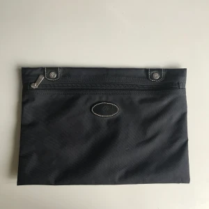 Mulberry Necessär - Mulberry necessär/sminkväska/clutch med läderdetaljer 