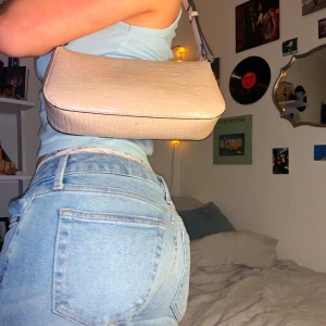 2000’s tommy hilfiger low-Waist jeans  - storlek s/m, aldrig använda, köpt på TH affär i los angeles 