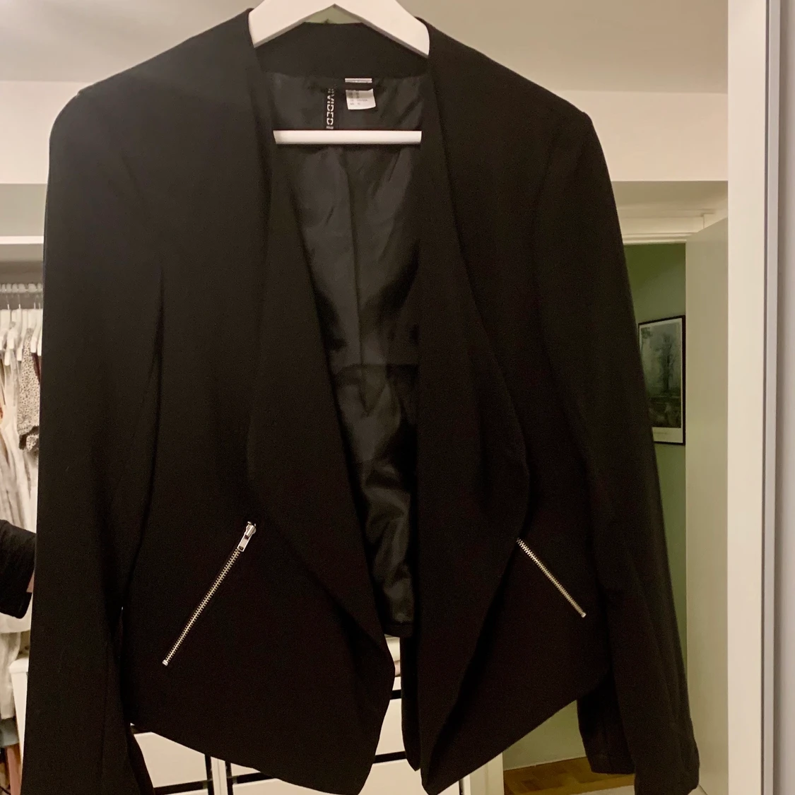 Svart kavaj/ storlek 40  - 90