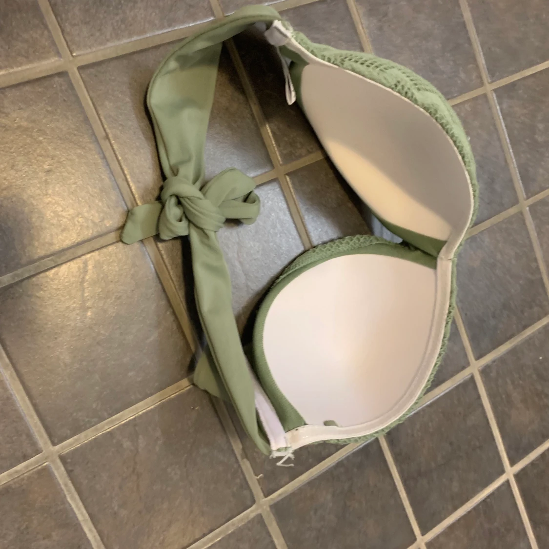 Grön bikini topp - M - 90