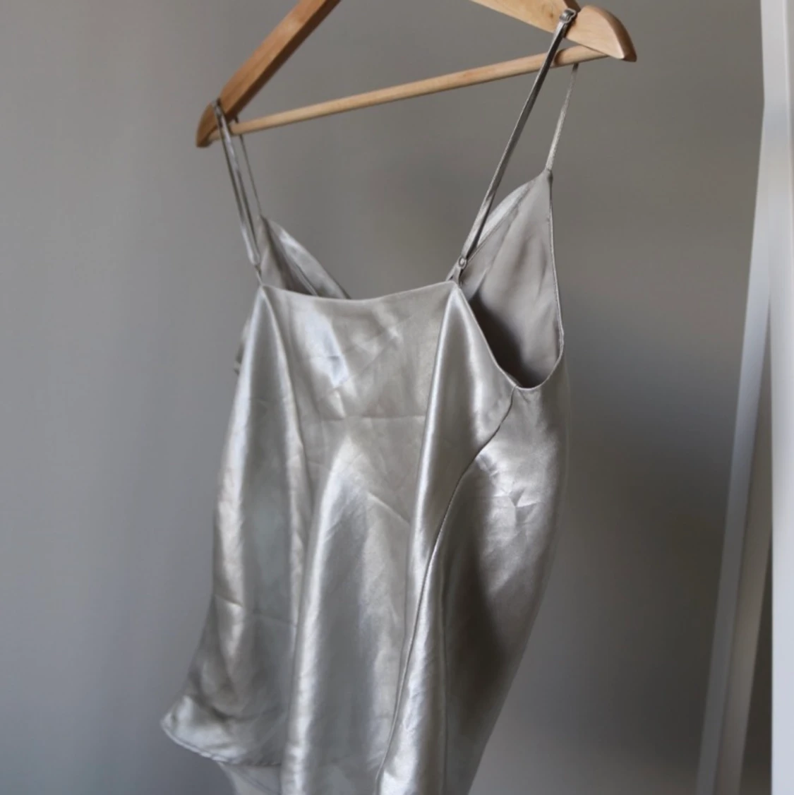 Silvrigt silkes linnne - 91