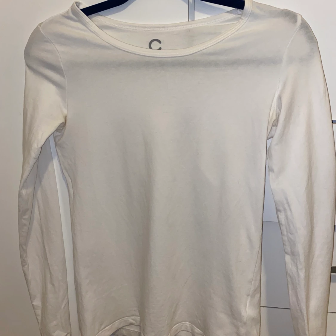 Långärmad vit basic  - 91