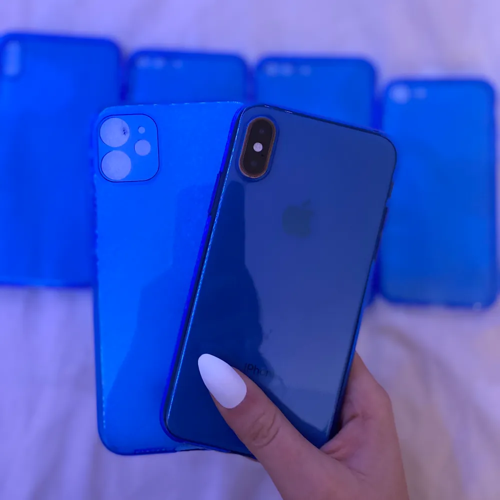 Transparenta skal i lila och blĂ„đ€© Finns för iPhone 11 pro max, 11 pro, XS MAX, XS, 8/7 plus & 8âš GRATIS FRAKT. Asusteet.