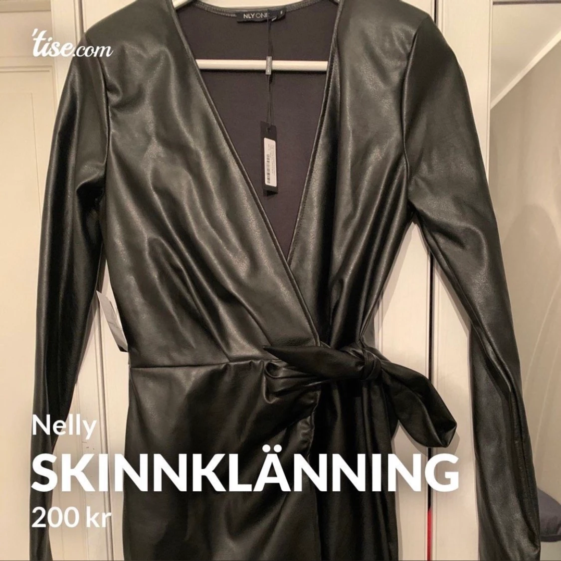 Nelly skinnklänning