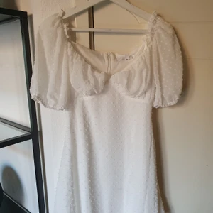 Missguided klänning - Prislappen kvar! Toppskick