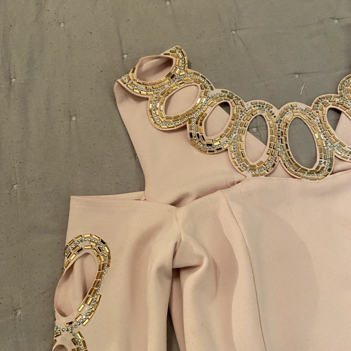 Supergullig topp - 90