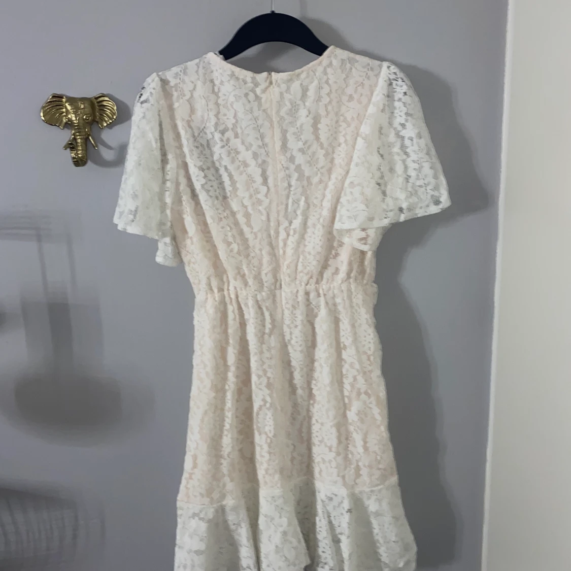 Krämvit studentklänning - 91