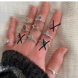 Handgjorda Kristallringar!!  - SÄLJER ÄVEN CUSTOM RINGAR!! BLÄDRRA NER. [de med kryss är sålda!] Först till kvarn! Finns endast 1 av varje. Handgjorda därför är alla inte perfekta, men fortfarande fantastiskt fina! Köp tre och få en till på köpet (kan ej väljas). 