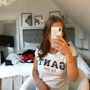  - T-shirt från Gant i bra skick, nypris 399kr
