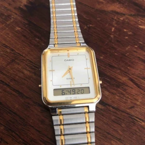  - Vintage Casio från 90-talet i fint skick. Unisex 
