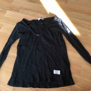  - Oddmolly tröja i svart