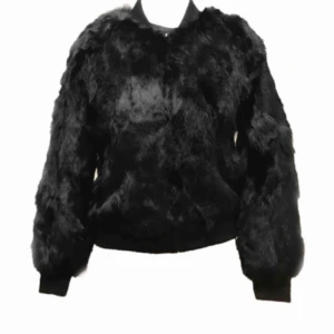  - En päls jacka från hollie svart Original pris 2998kr pris kan diskuteras 