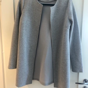 Vila  - Kappa storlek S. Köparen står för eventuell frakt ❤️