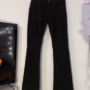 Bootcut  - Nästintill nya! 