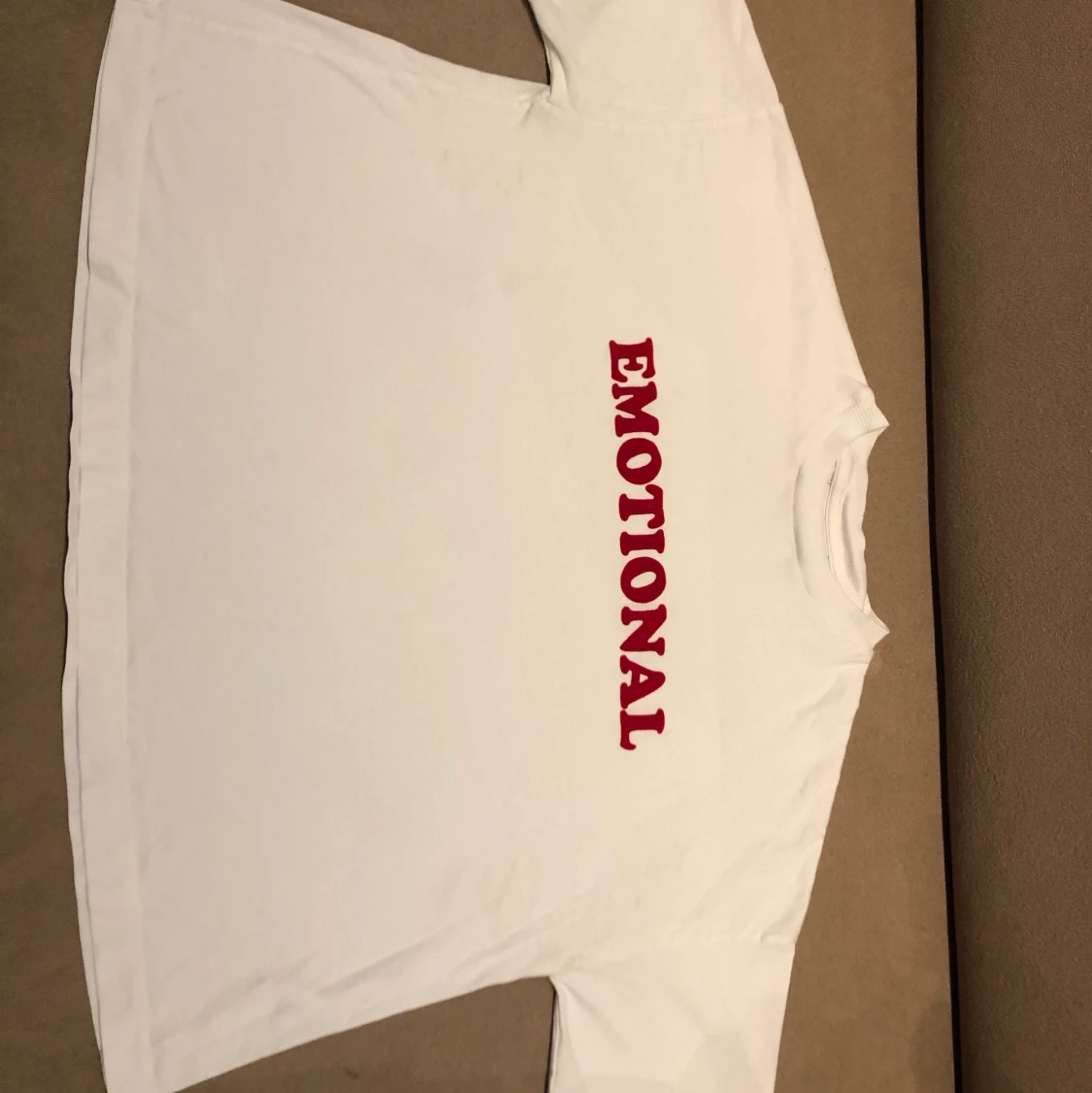 Weekday t-shirt ”emotional” st M - 90