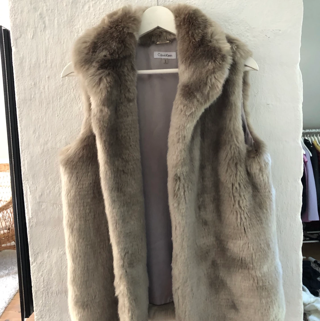 Pälsväst, Calvin klein